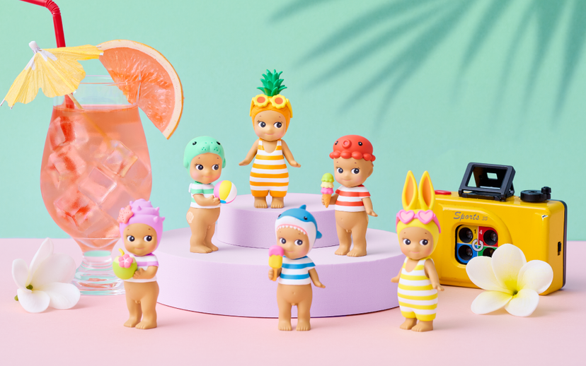 Summer Vacation: Sun-Kissed Style - SOLD OUT V8